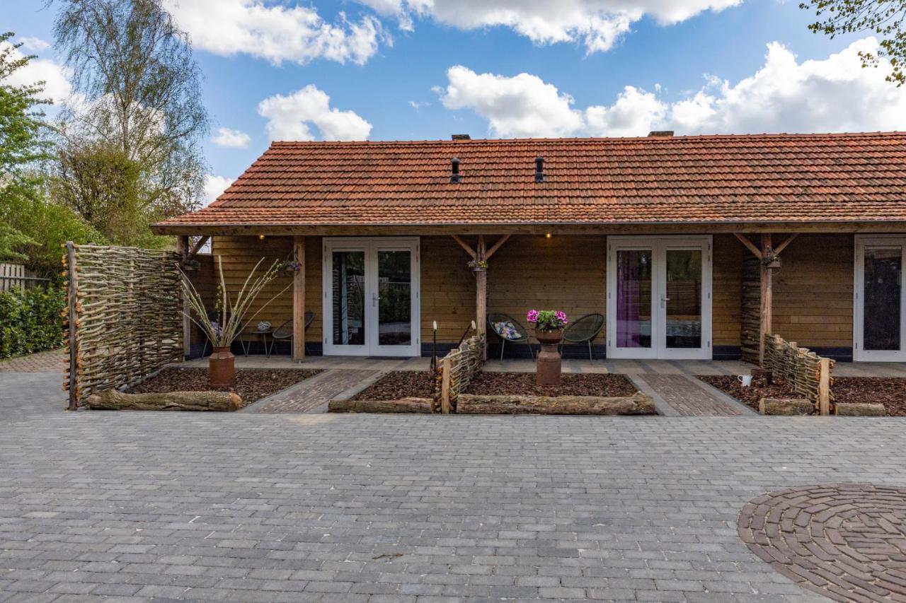 Bed And Breakfast Klein Beek ヒルヴァーレンベーク エクステリア 写真